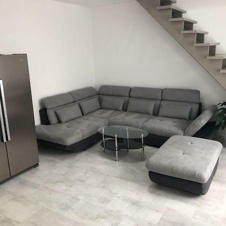 Luxusni Apartman Primo V Centru U Hotelu Thermal Karlovy Vary Exterior foto